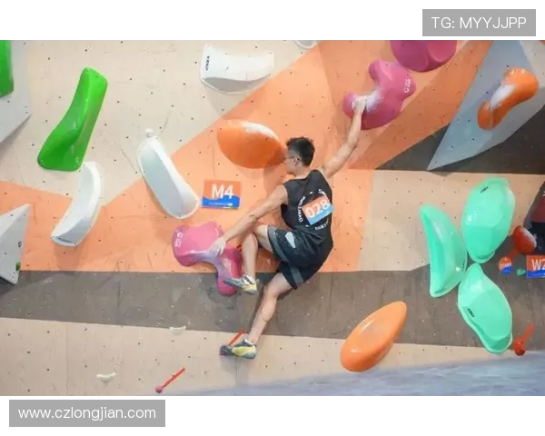 上海攀岩队在世界滑板锦标赛中的辉煌突破与成长历程揭秘 上海攀岩队在世界滑板锦标赛中的辉煌突破与成长历程揭秘