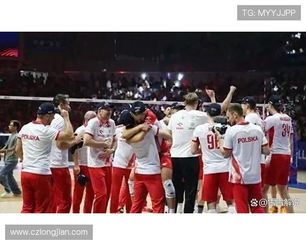 北京排球队逆袭之路欧锦赛特别报道展现拼搏精神与团队力量 北京排球队逆袭之路欧锦赛特别报道展现拼搏精神与团队力量