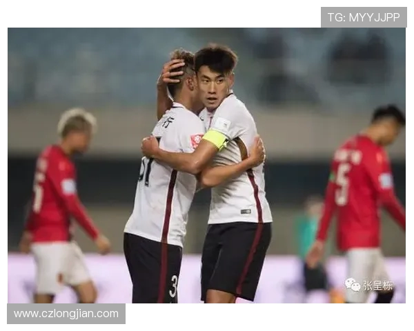 西安足球队进攻表现分析与防守漏洞探讨