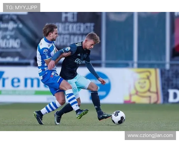 海伦与瓦尔韦克的精彩对决谁能在赛场上笑到最后 海伦与瓦尔韦克的精彩对决谁能在赛场上笑到最后