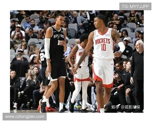 火箭队与马刺队精彩对决回放分析及比赛亮点总结