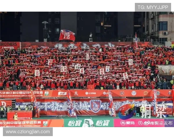 重庆足球队在足球战术排行榜中荣登第七名展现强大实力与潜力