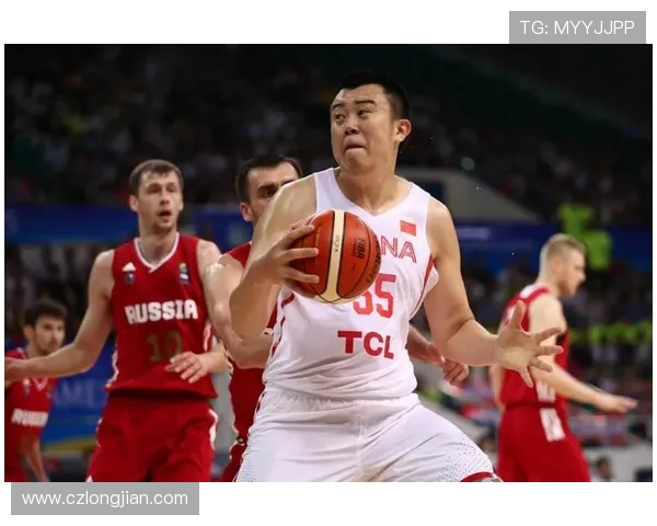 韩德君的篮球生涯回顾与未来展望：从青涩少年到CBA传奇的成长之路