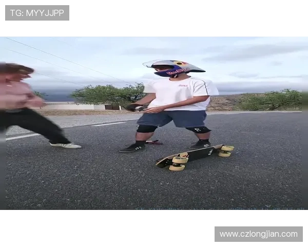 广州滑板队与上海滑板队赛后复盘分析意识碰撞与战术对决